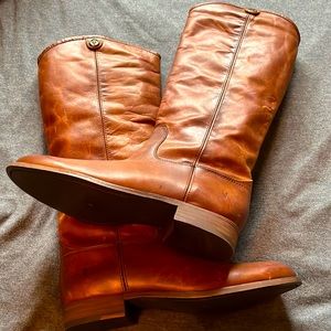 Frye Melissa Button 2 Cognac Boots